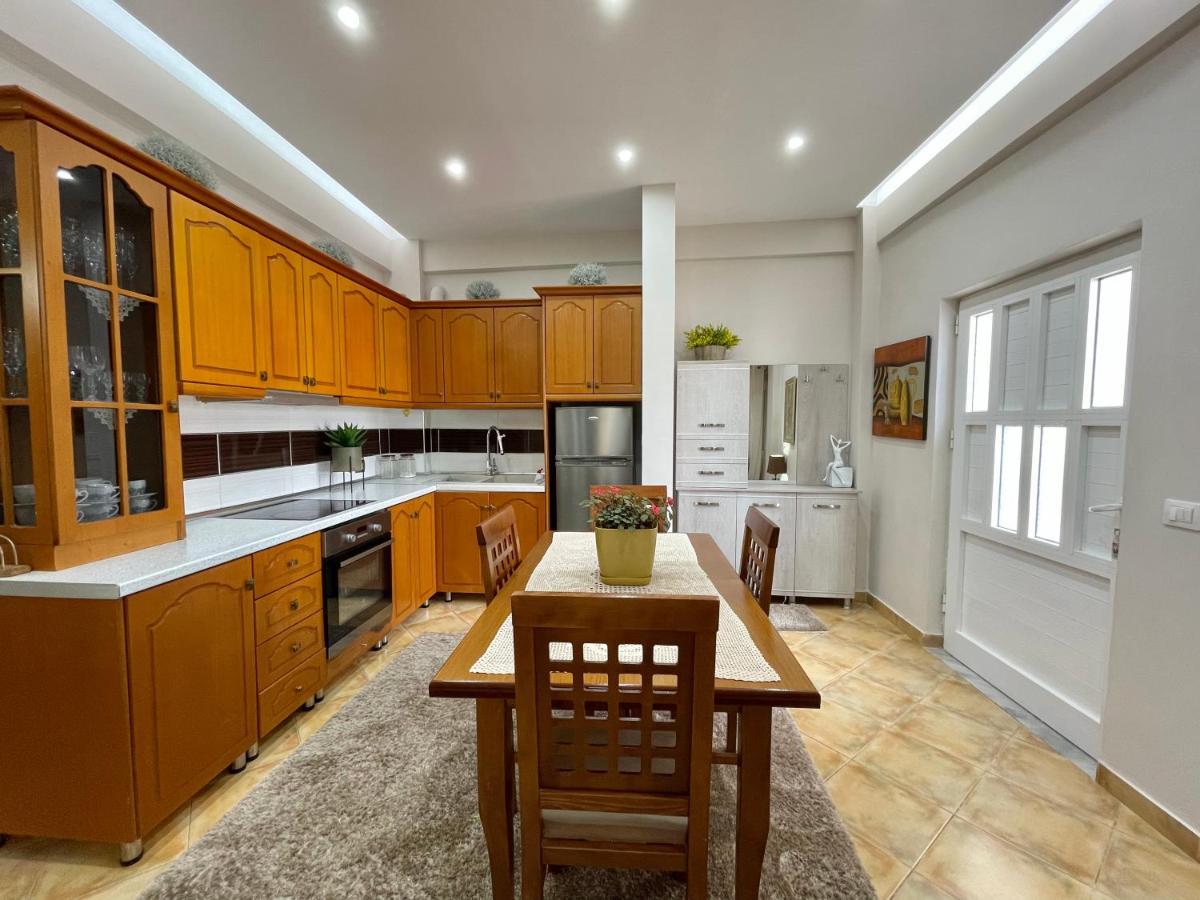 Melina Apartments Sarande Luaran gambar
